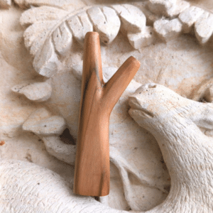 Staande Kuripe van Jati hout